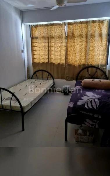 Room (HDB) for Rent in  472C Fernvale Street - Image 2